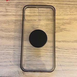 iPhone 12 clear case with pop socket